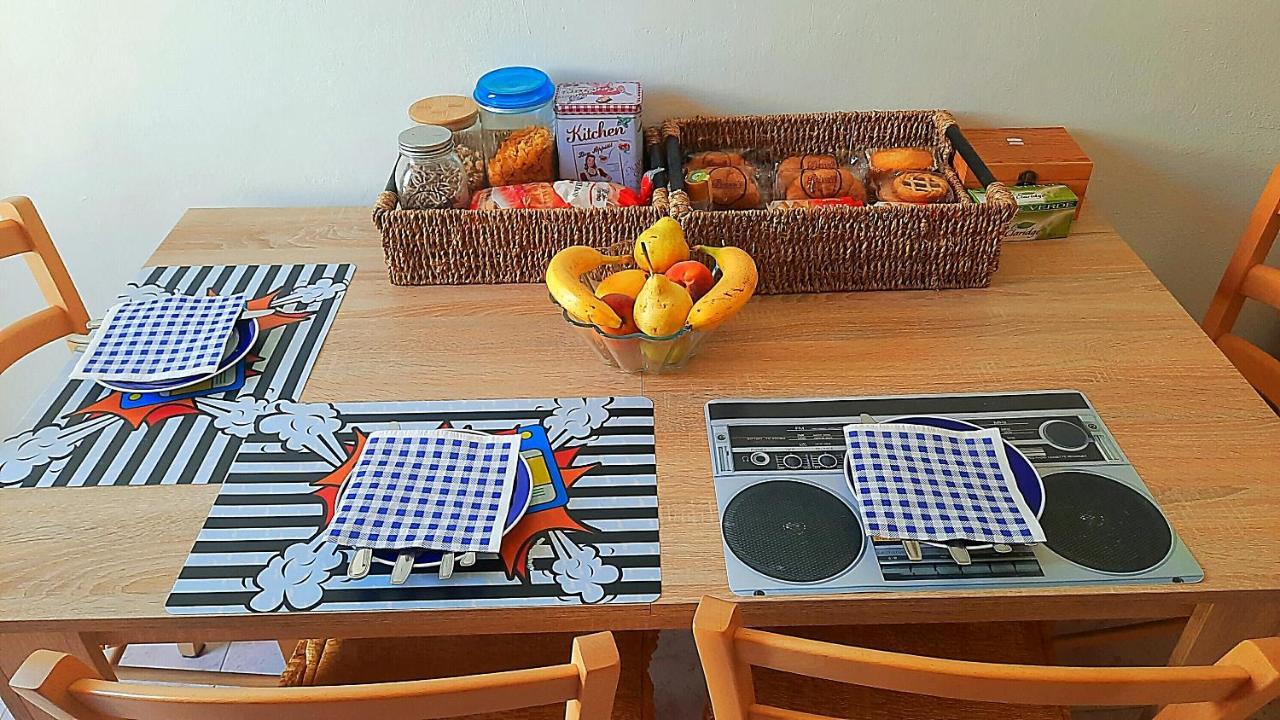 B&B Il Cortile Del Sole 오이메도 외부 사진